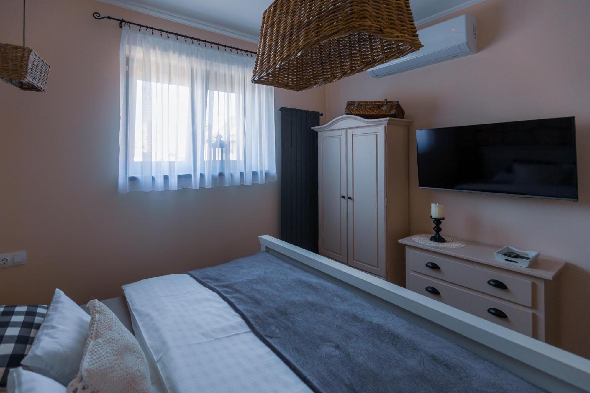 Bab-Lak Apartman Kisvárda Eksteriør billede